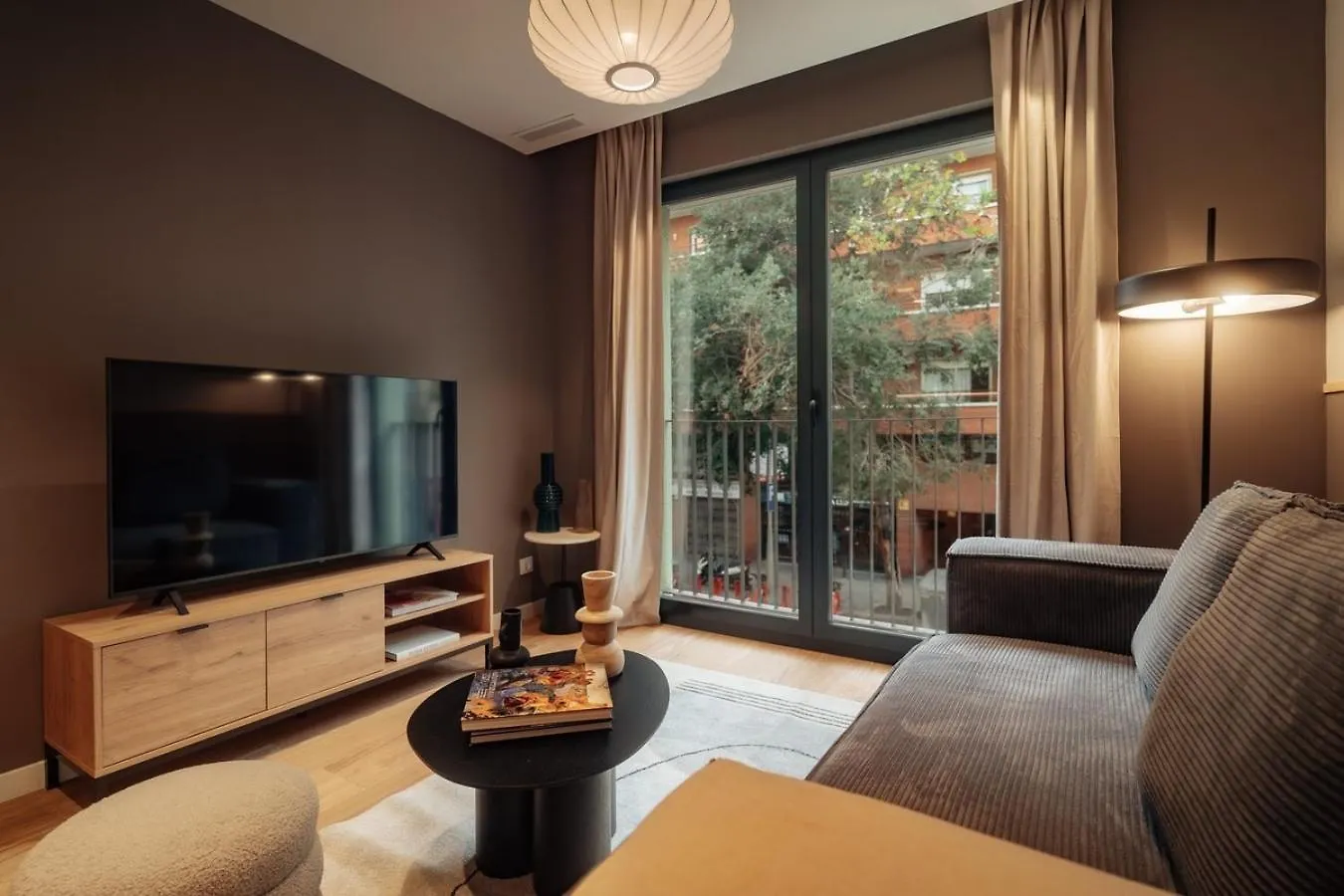 Casa Tila Apartment Barcelona